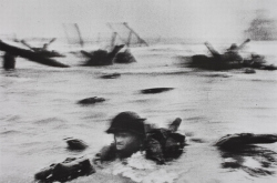 Robert Capa au LUMU, mus&eacute;e d`art contemporain de Budapest en Hongrie